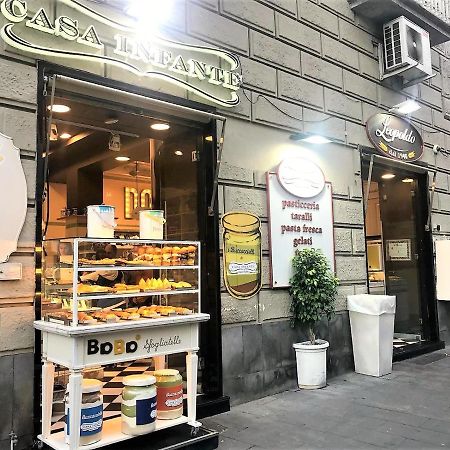Palazzo Toledano Bed & Breakfast Napoli Bagian luar foto